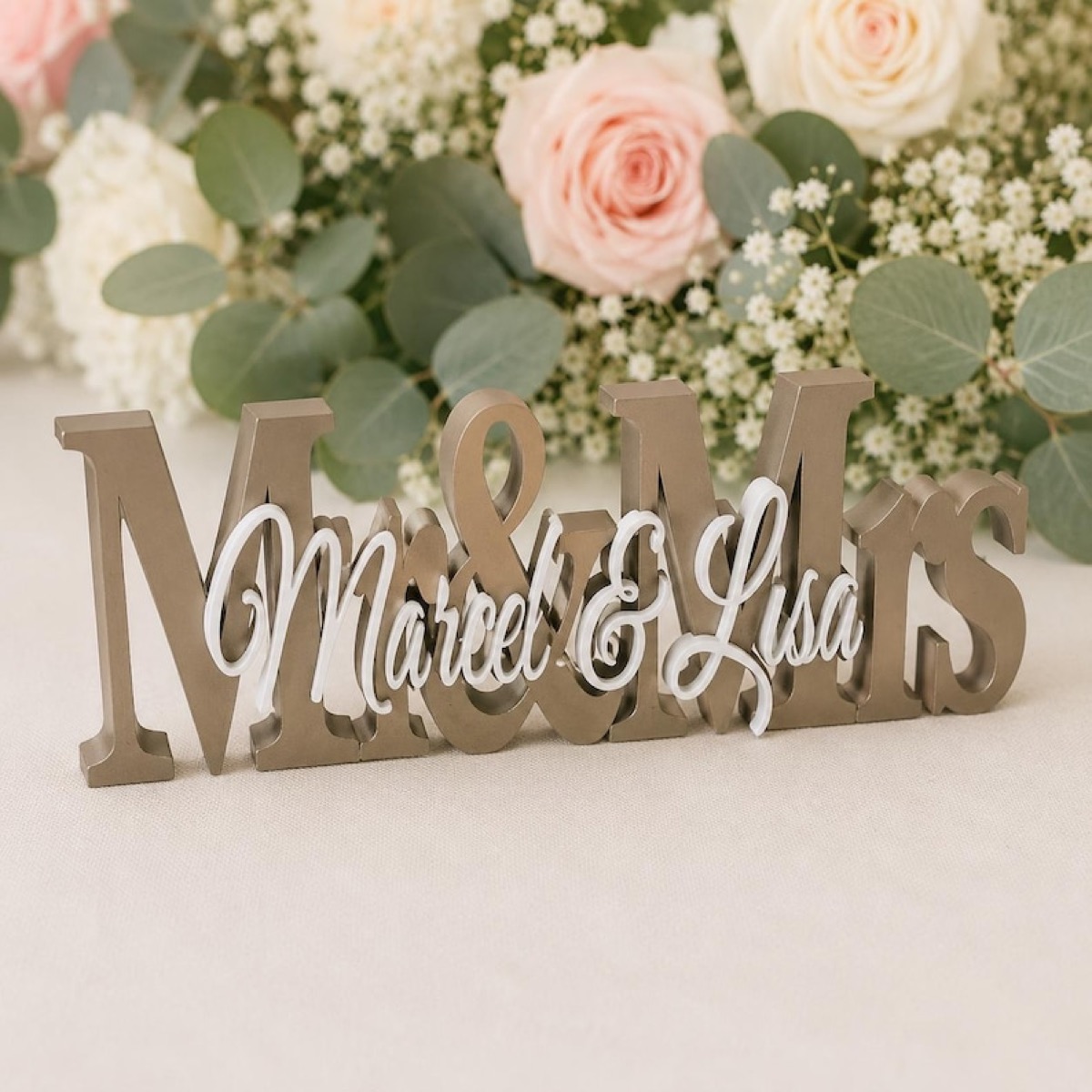 Mr & Mrs Schild personalisiert