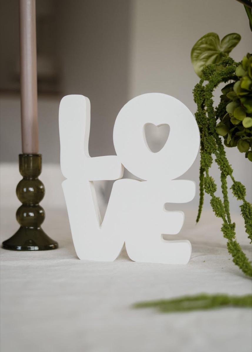 LOVE Schriftzug 3D